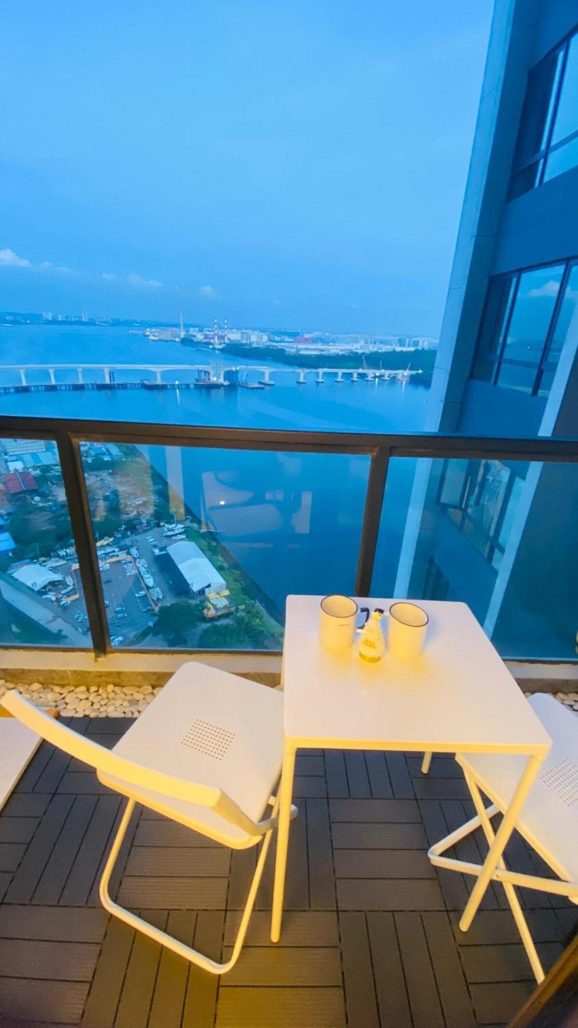 R&f Princess Cove Jb Ciq With Seaview Apartment