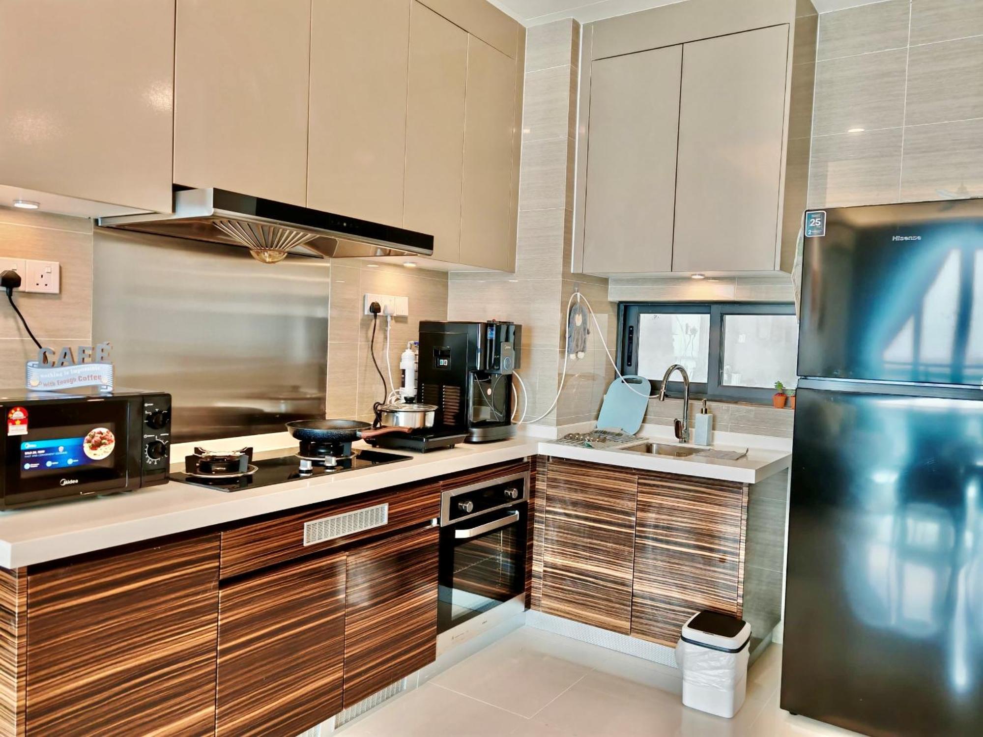 Apartment R&f Princess Cove Jb Ciq With Seaview